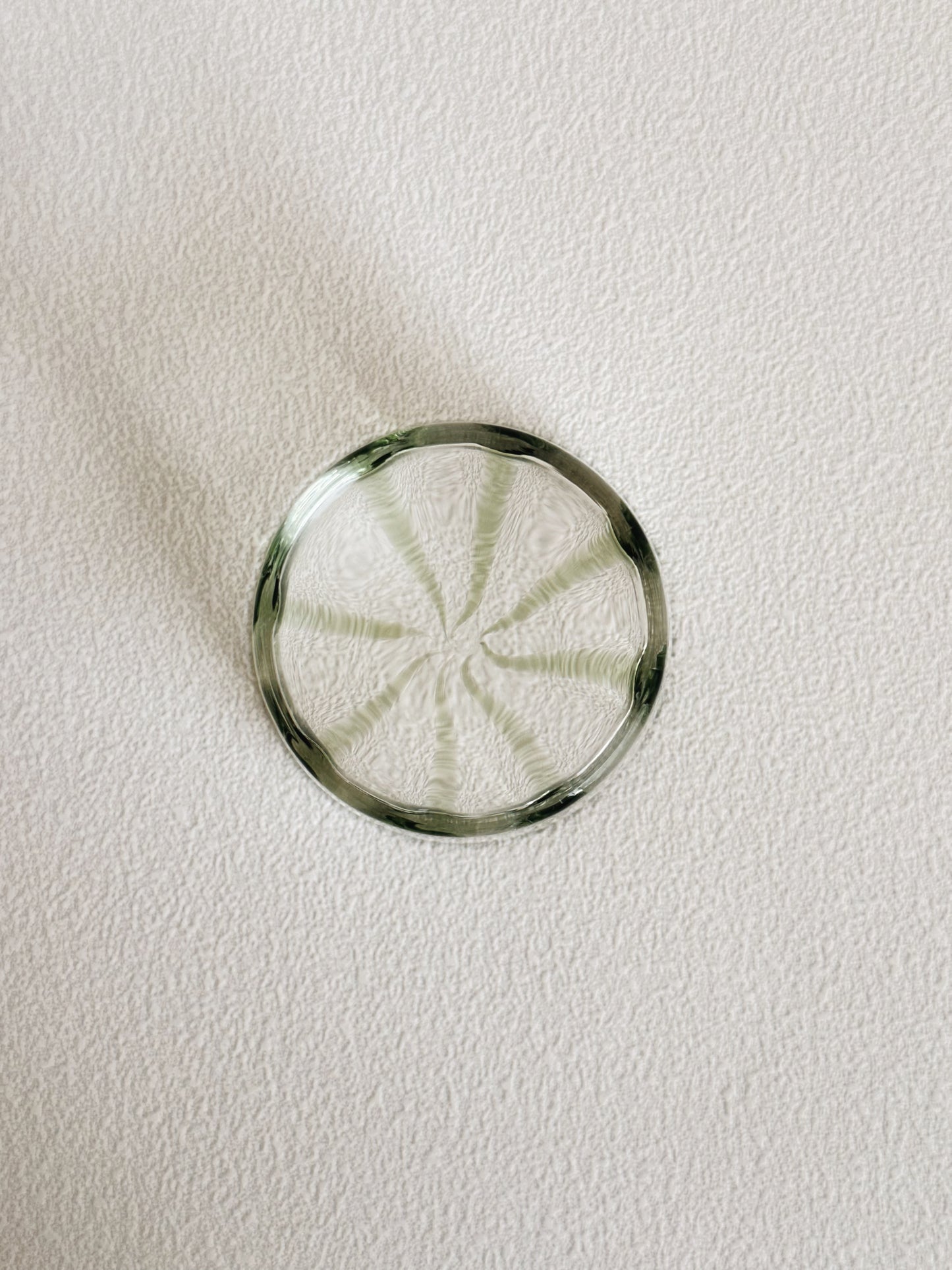 ARTISANAL FLUTED GLASS