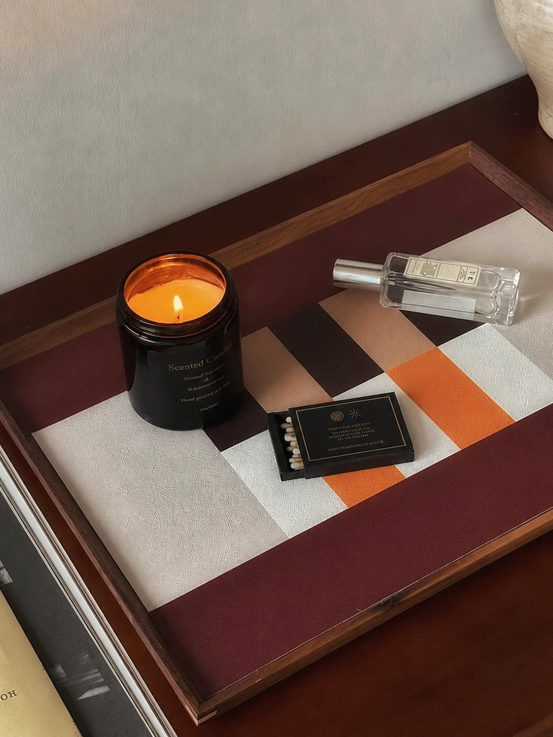 GEOMETRIC WOOD & FAUX LEATHER TRAY