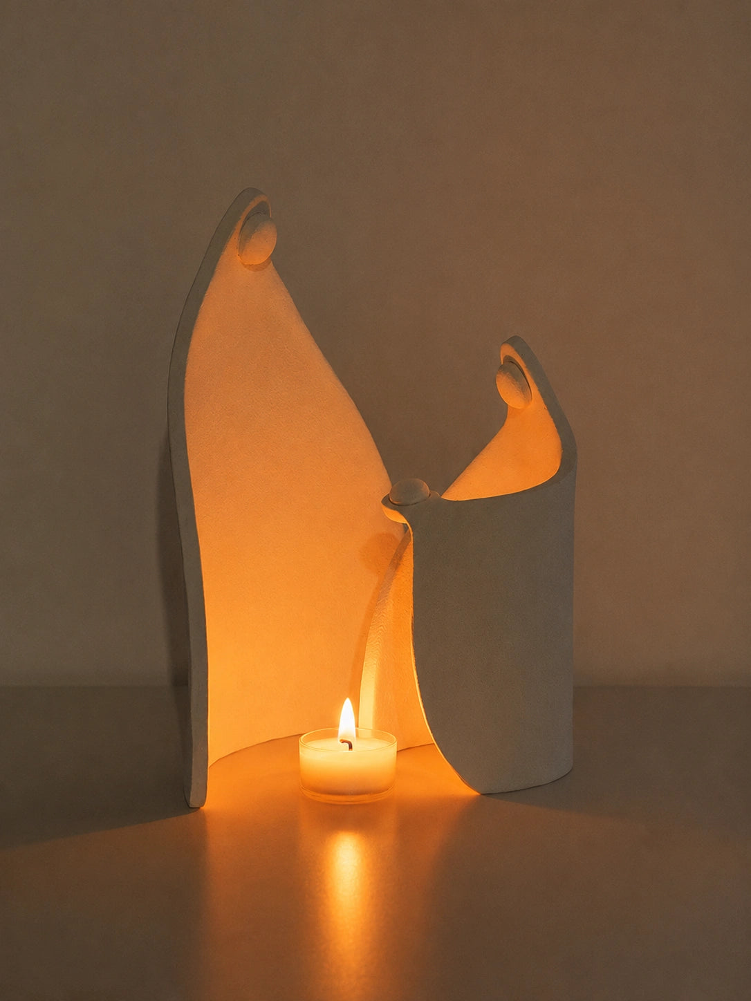 GUARDIAN DUO CANDLE HOLDER
