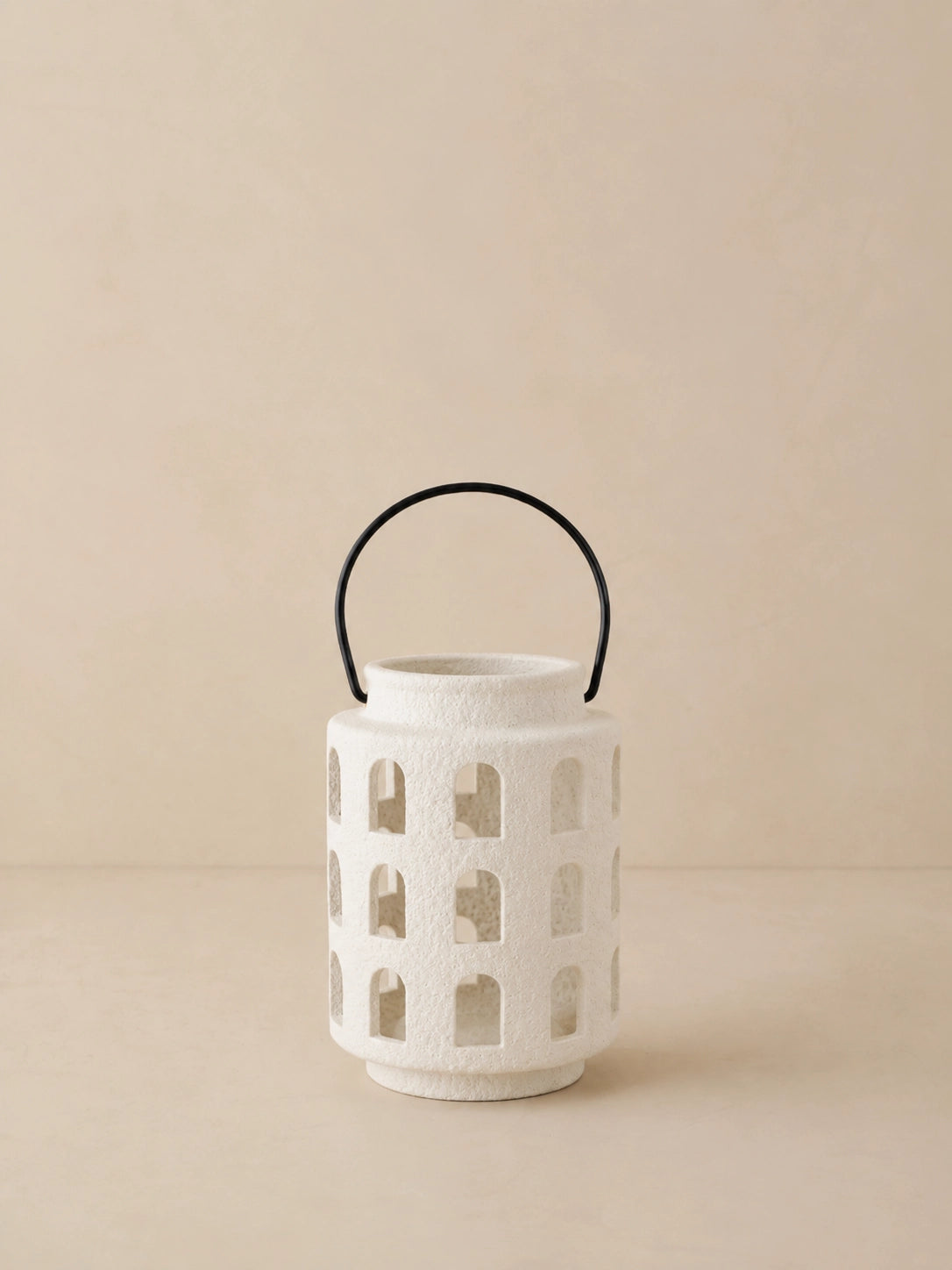 CERAMIC CUTOUT CANDLE HOLDER
