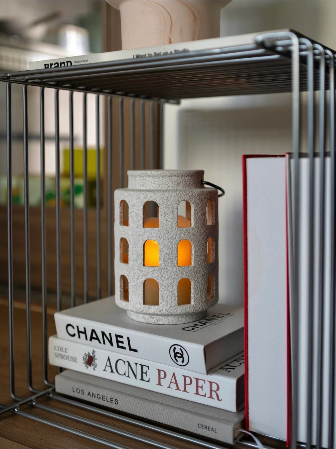 CERAMIC CUTOUT CANDLE HOLDER