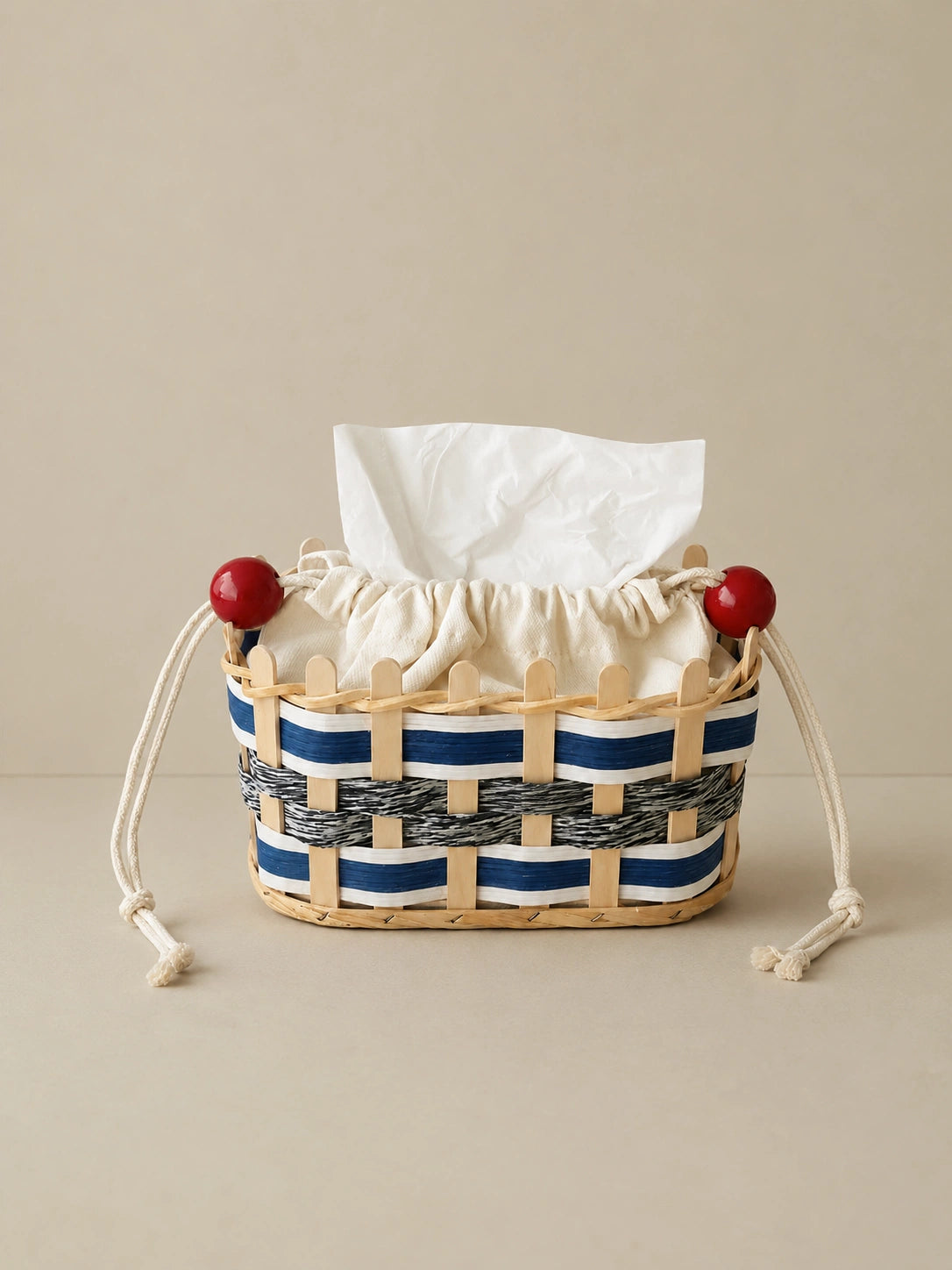 WOVEN TISSUE HOLDER