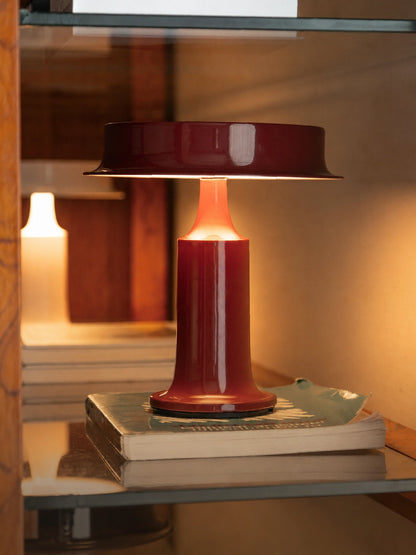 HAT-SHAPED RECHARGEABLE TABLE LAMP
