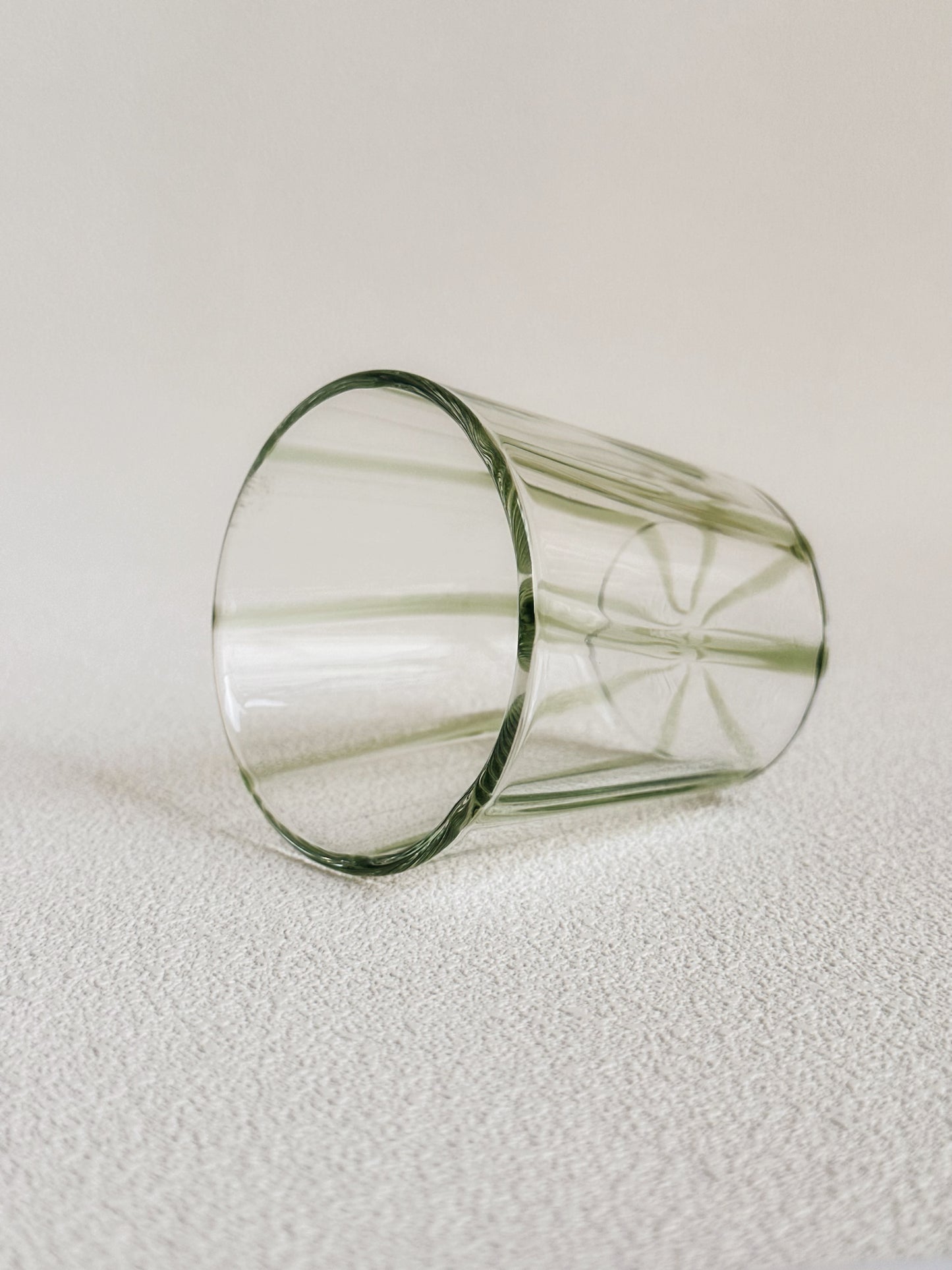 ARTISANAL FLUTED GLASS