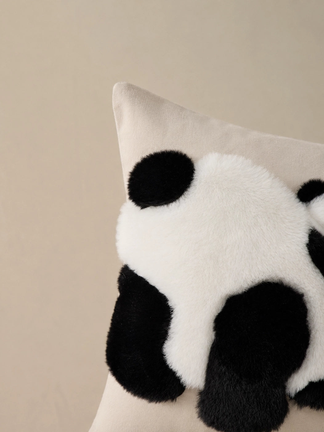 PANDA PATTERN THROW PILLOW