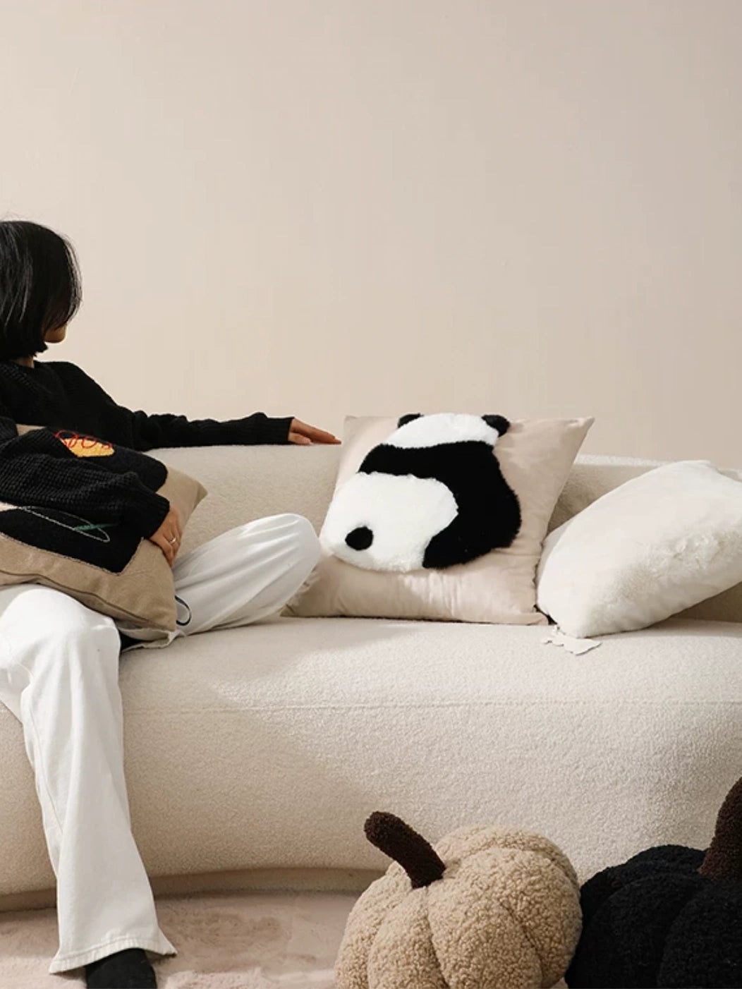 PANDA PATTERN THROW PILLOW