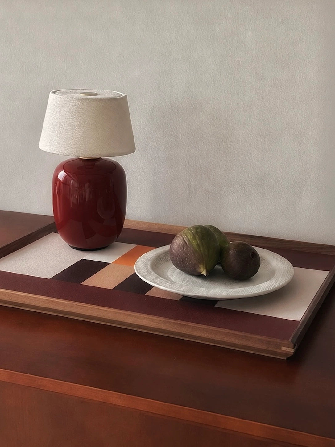 GEOMETRIC WOOD & FAUX LEATHER TRAY