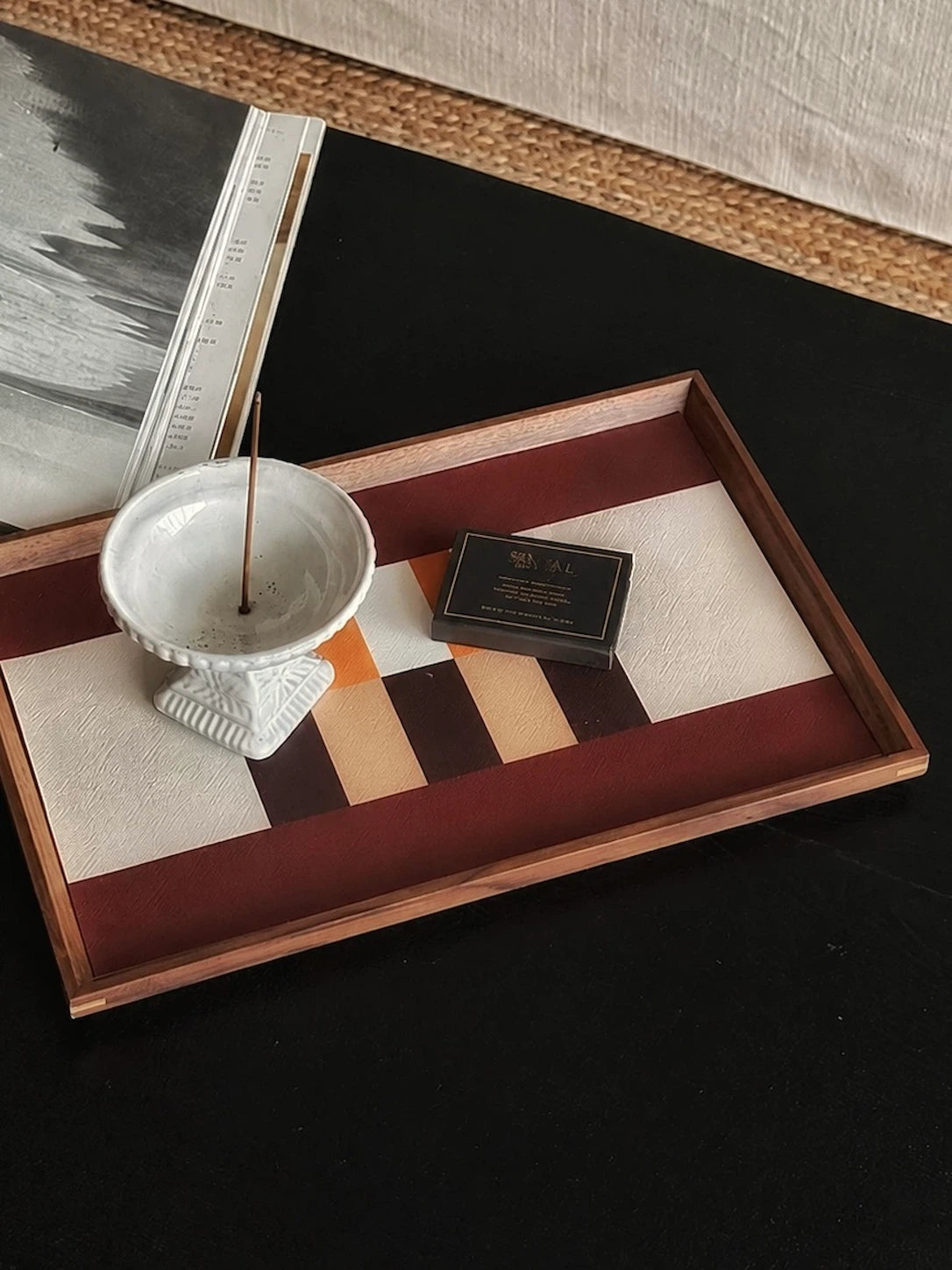 GEOMETRIC WOOD & FAUX LEATHER TRAY